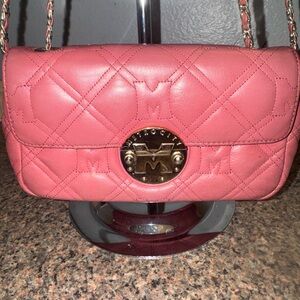 Metrocity Quilted Leather Crossbody Bag in Pink